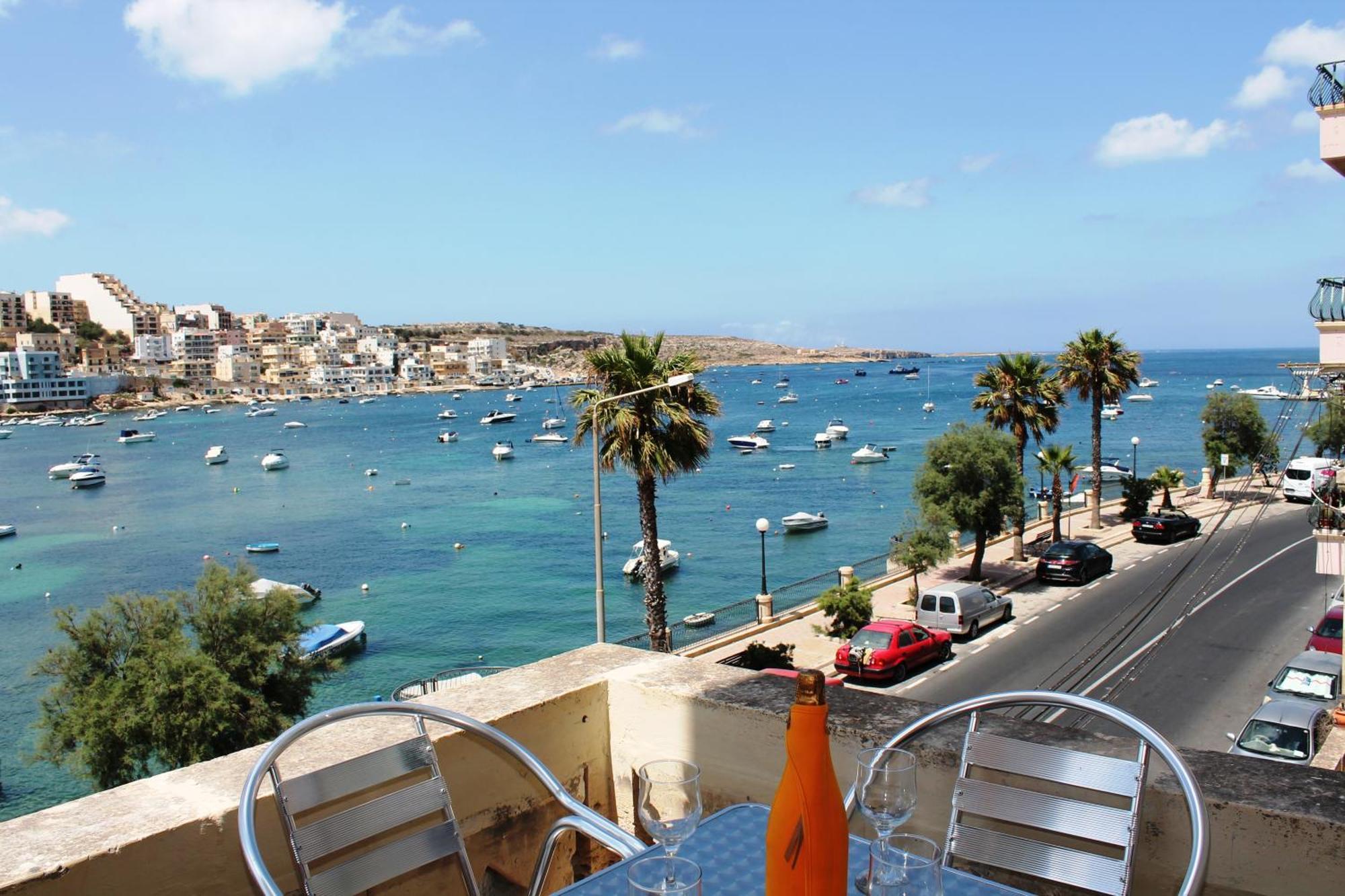 Blue Harbour 2 Bedroom Seafront Apartments With Stunning Seaviews - By Getawaysmalta San Pawl il-Baħar Eksteriør billede