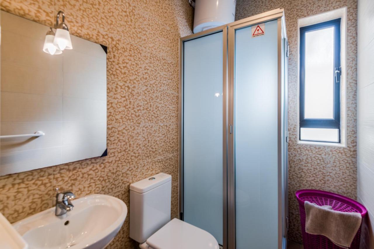 Blue Harbour 2 Bedroom Seafront Apartments With Stunning Seaviews - By Getawaysmalta San Pawl il-Baħar Eksteriør billede
